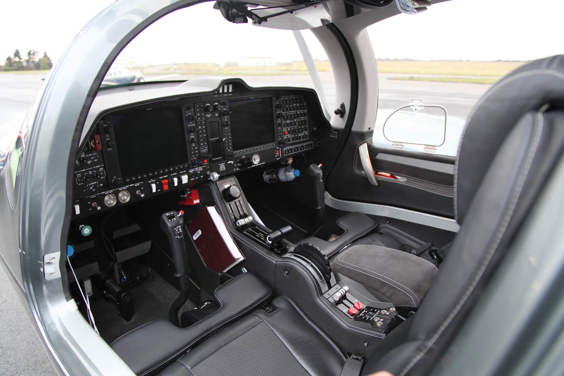 jet Diamond DA62